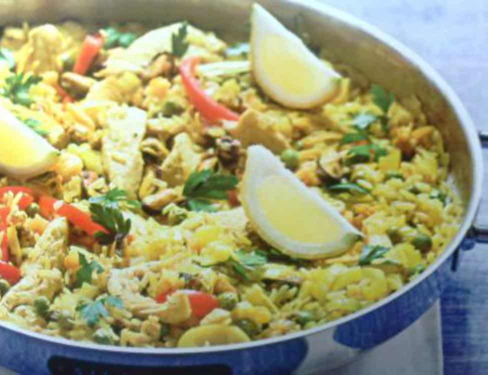 Paella de frango com frutos do mar Receitas