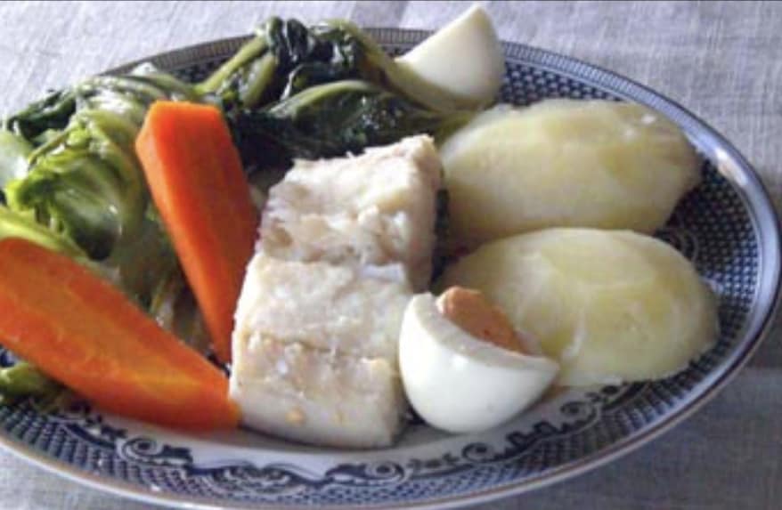 Bacalhau cozido para Ceia de Natal  - Receitas, Gastronomia e  Culinária